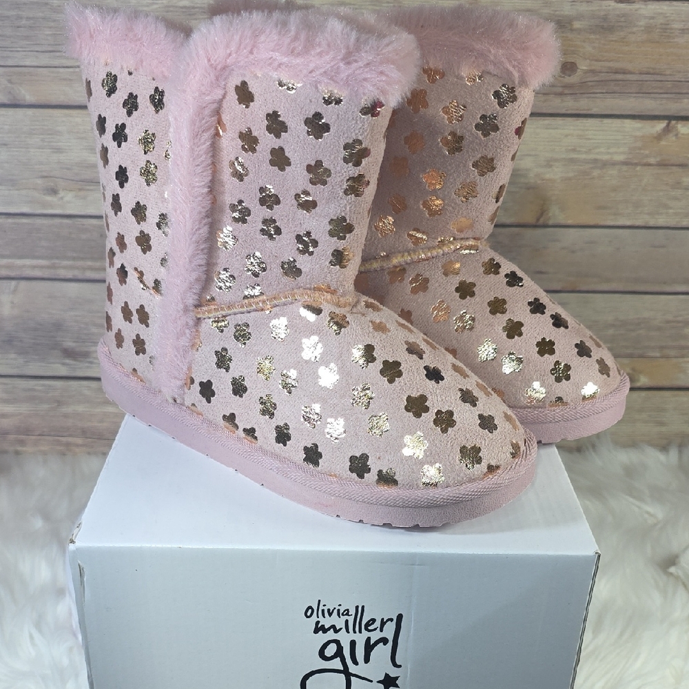 Olivia Miller Pink Faux Fur Girls Winter Boots with Metallic Flower Accents